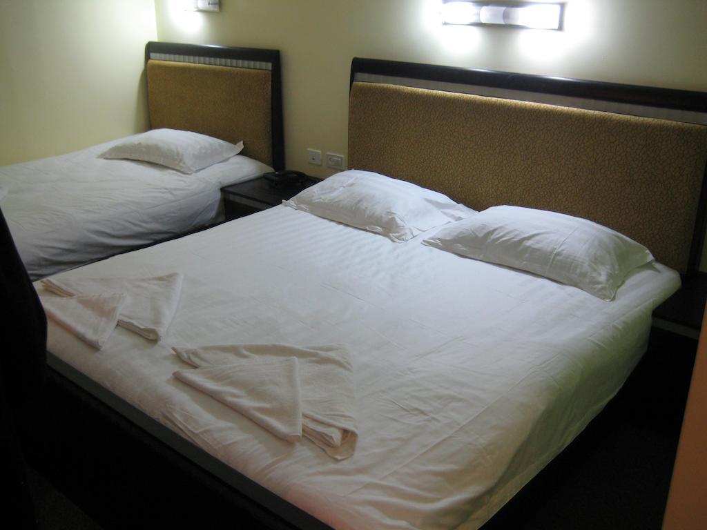 Holy Family Hotel Вифлеем Экстерьер фото