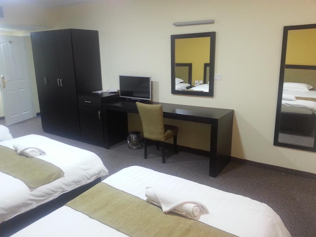 Holy Family Hotel Вифлеем Экстерьер фото