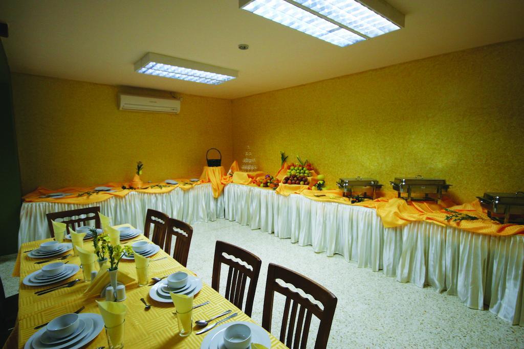 Holy Family Hotel Вифлеем Экстерьер фото