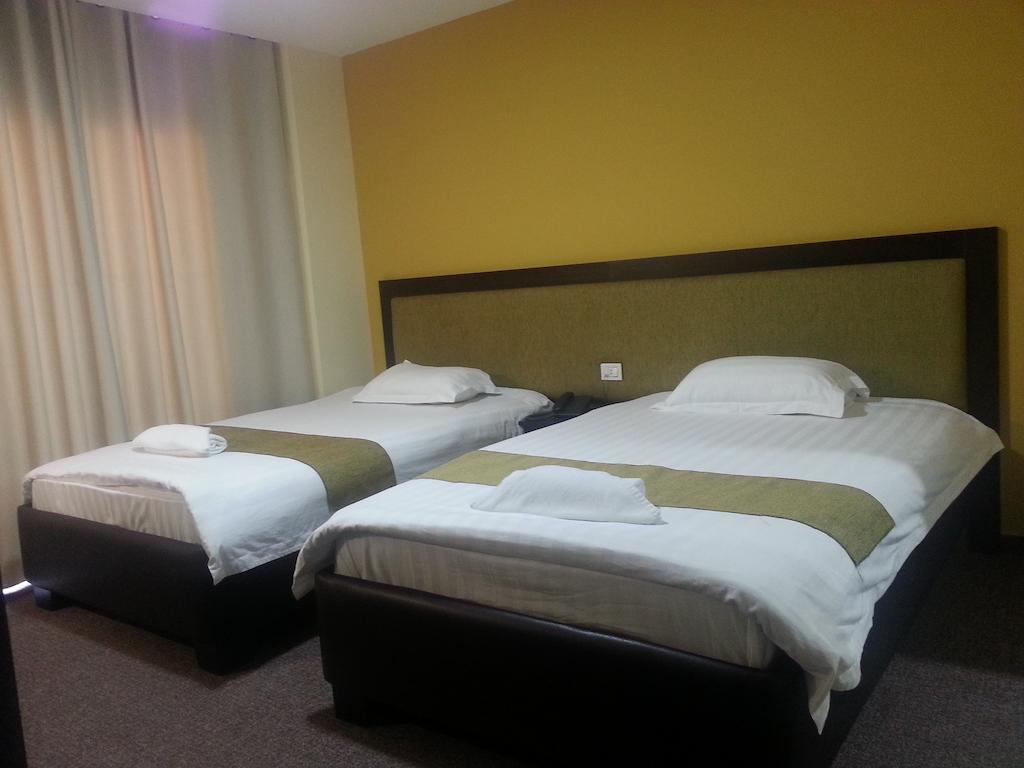 Holy Family Hotel Вифлеем Номер фото