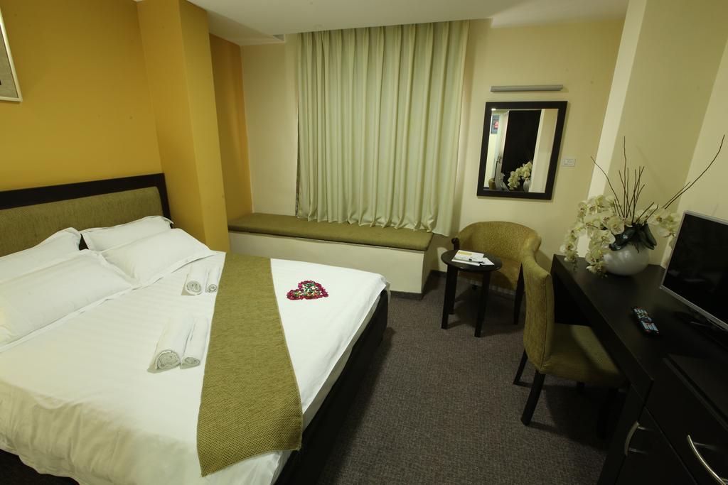 Holy Family Hotel Вифлеем Экстерьер фото