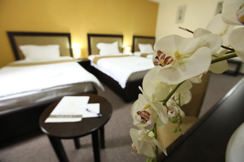 Holy Family Hotel Вифлеем Экстерьер фото